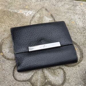 AUTHENTIC Gucci Black Textured Leather Wallet with Silver Bar